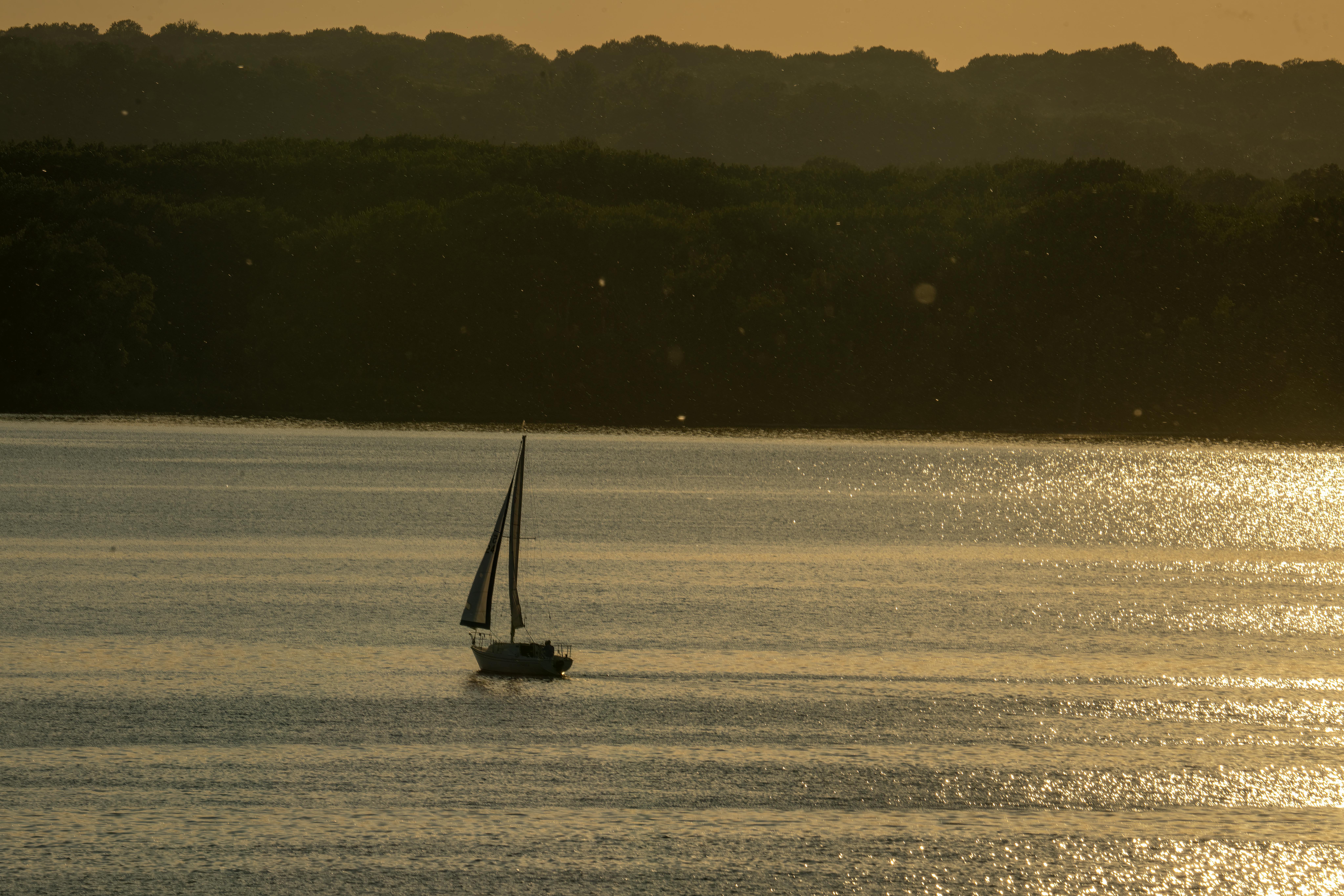 Boating Owasco Lake can be fun and exciting, or serene and peaceful. You get to choose! Your boating adventure on Owasco Lake